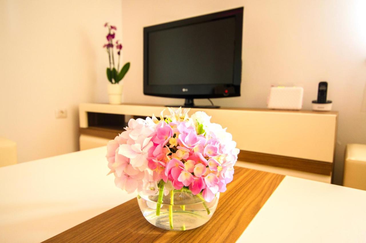 Apartment Ivis ヴィンクラン エクステリア 写真